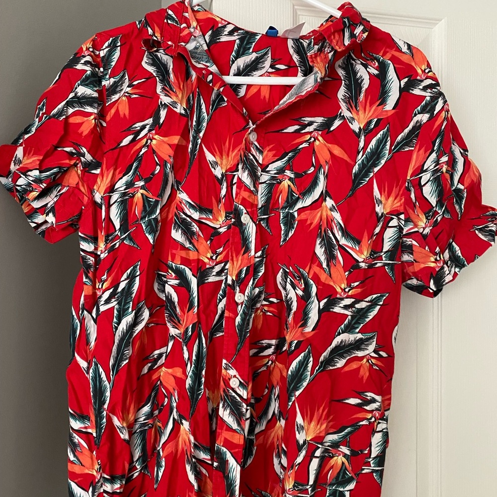 Mens H&M Button Down- SIZE: M in great condition